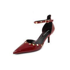 Actitud de moda tacones altos