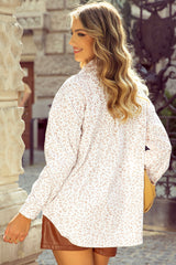 Côte ribbed jacket buttoned with flap pockets and beige leopard print