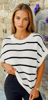 Pull blanc à rayures, col rond *