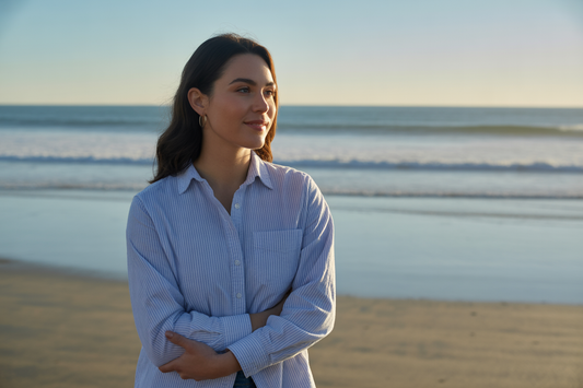 5 Styles de T-shirts à Manches Longues pour Femme en Californie