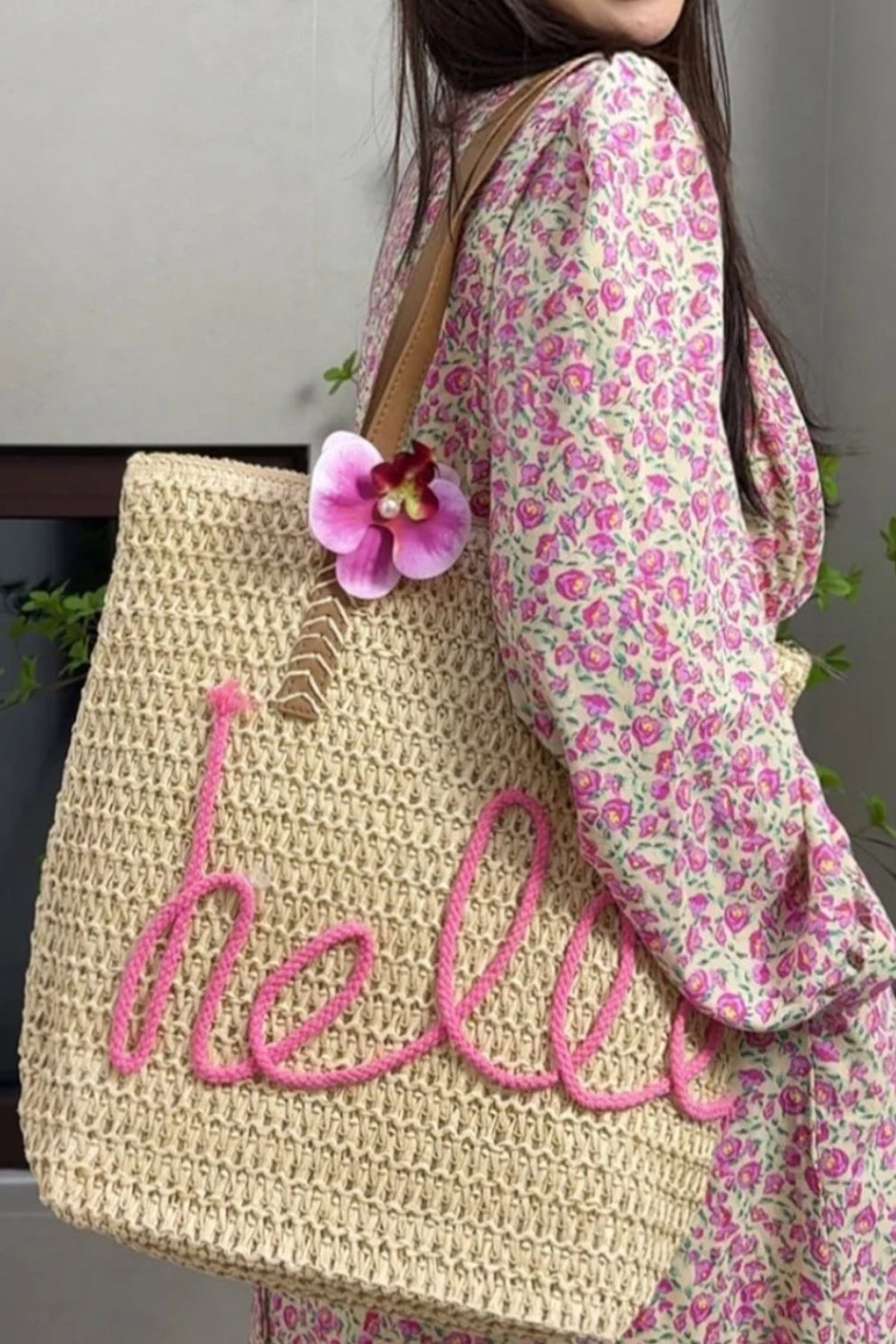 Sac cabas beige bohème HELLO à motif crochet et fleur amovible