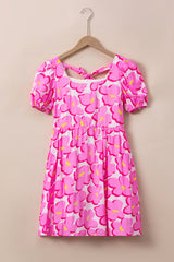 Vestido de estampado floral rosa fluido, cuello cuadrado, cintura de imperio