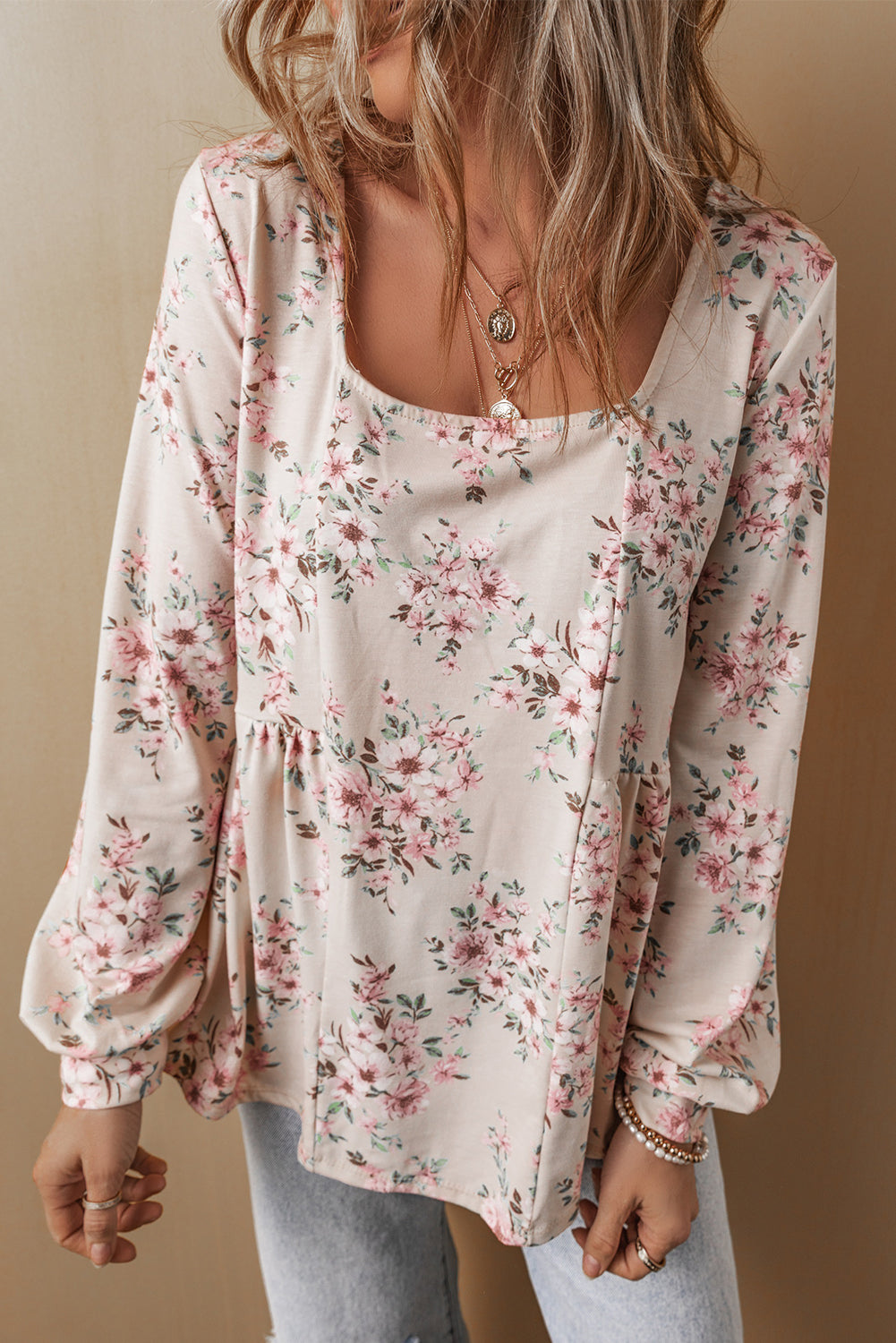 Chemisier rose plissé à imprimé floral et col en U, coupe ample-A WOMAN WE LOVE