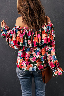 Flying blouse and bare shoulders with floral print