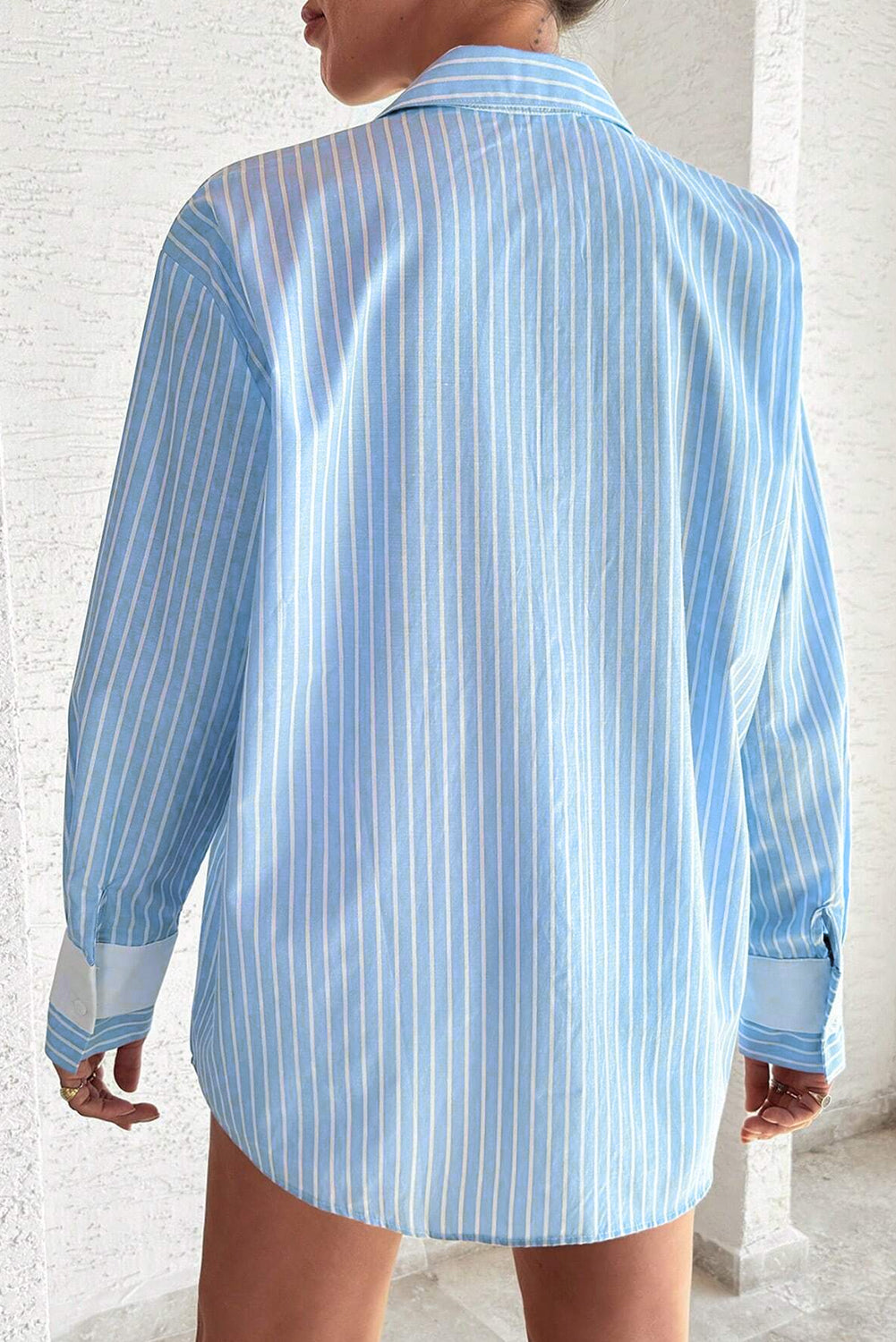 Chemise décontractée à rayures bleu ciel *