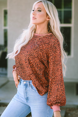 Vintage Sweatshirt with Bubbles and Leopard Sleeping