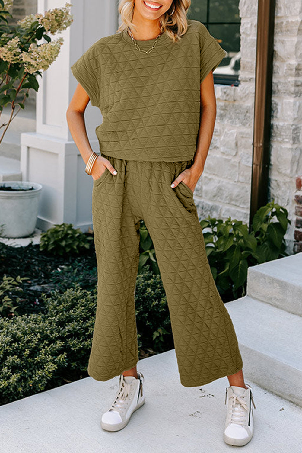 Sage green quilted short sleeve wide leg pants set