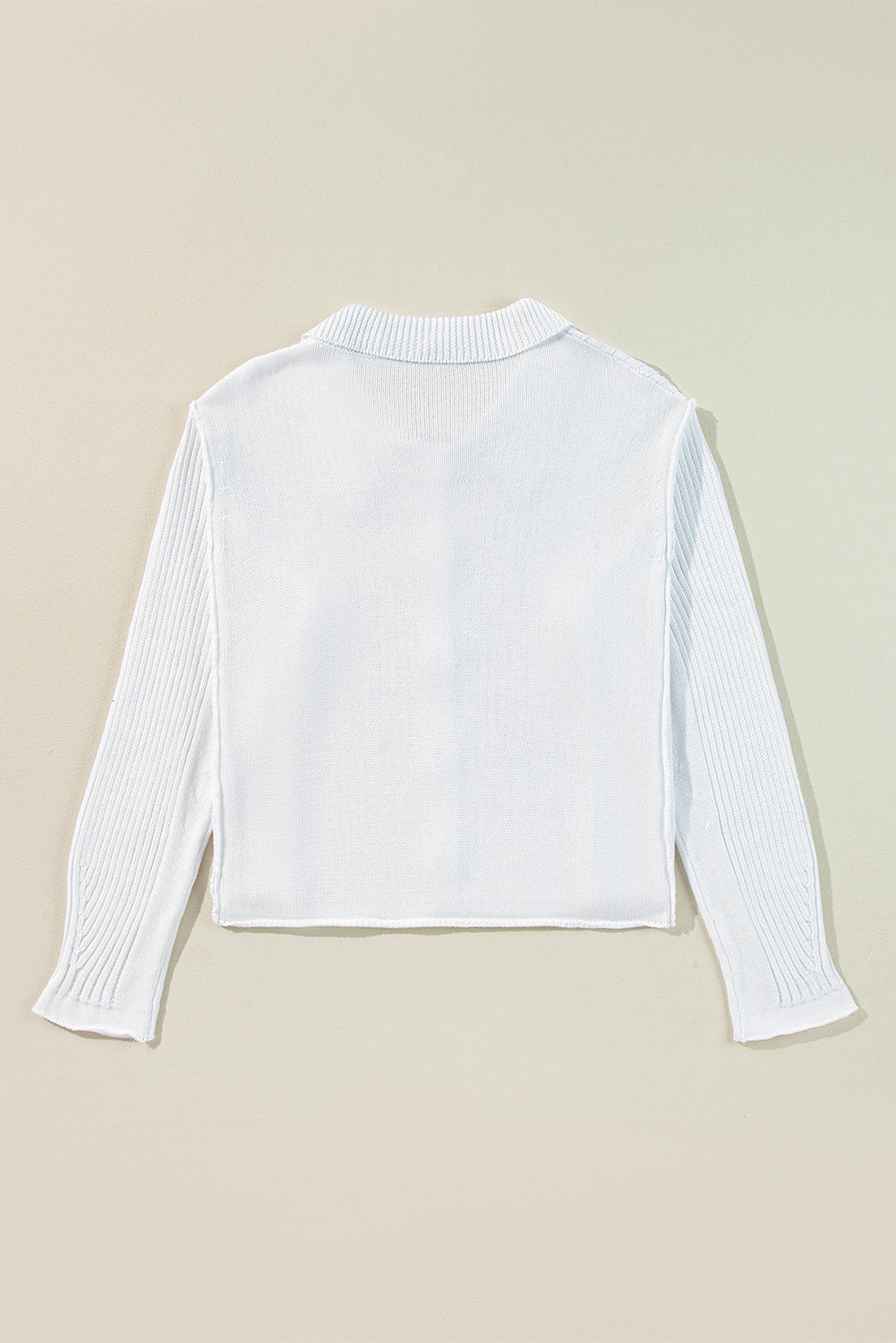 Pull décontracté boutonné à col blanc, coupe ample