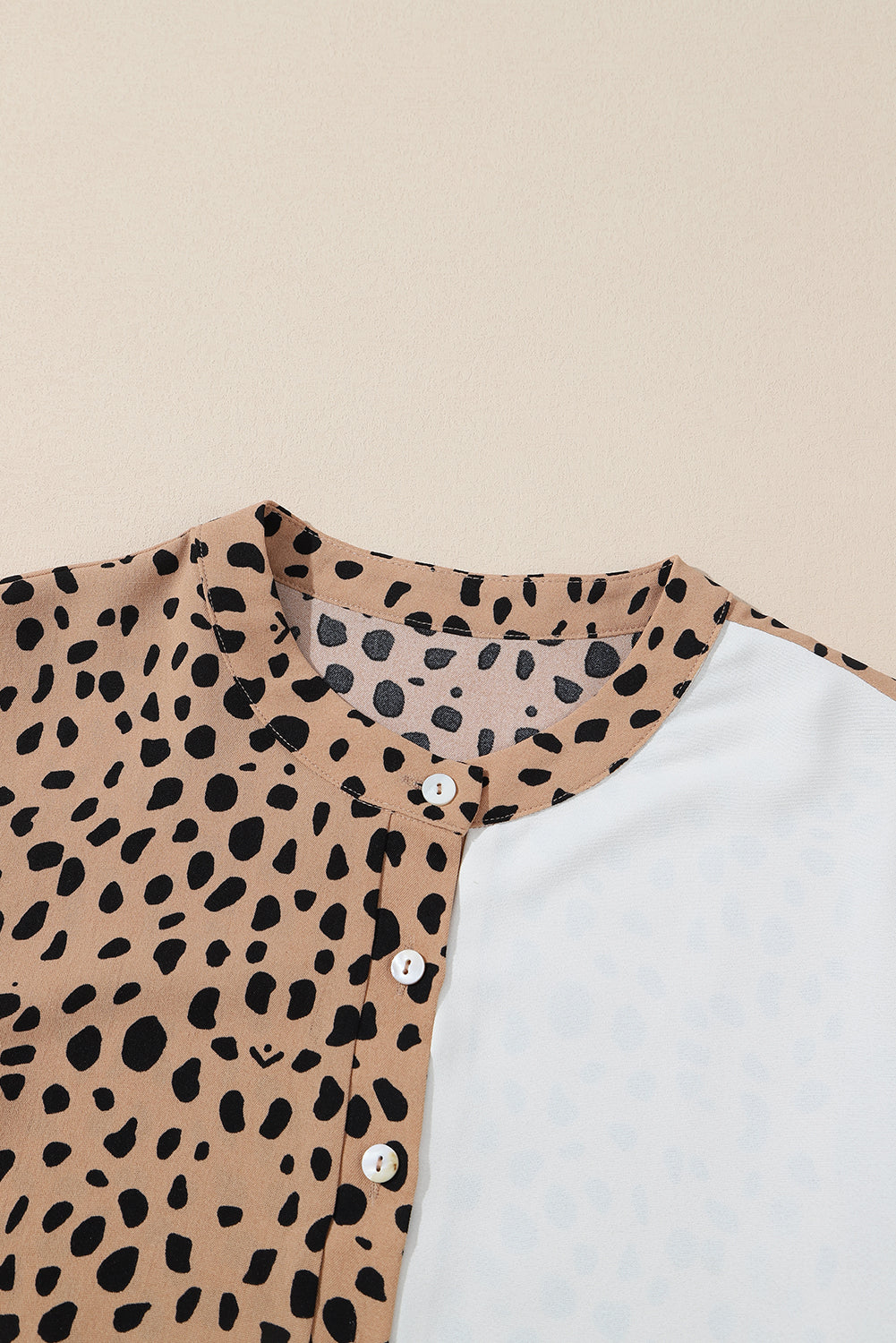 Khaki Leopard Kontrast Halbknopf Casual Bluse