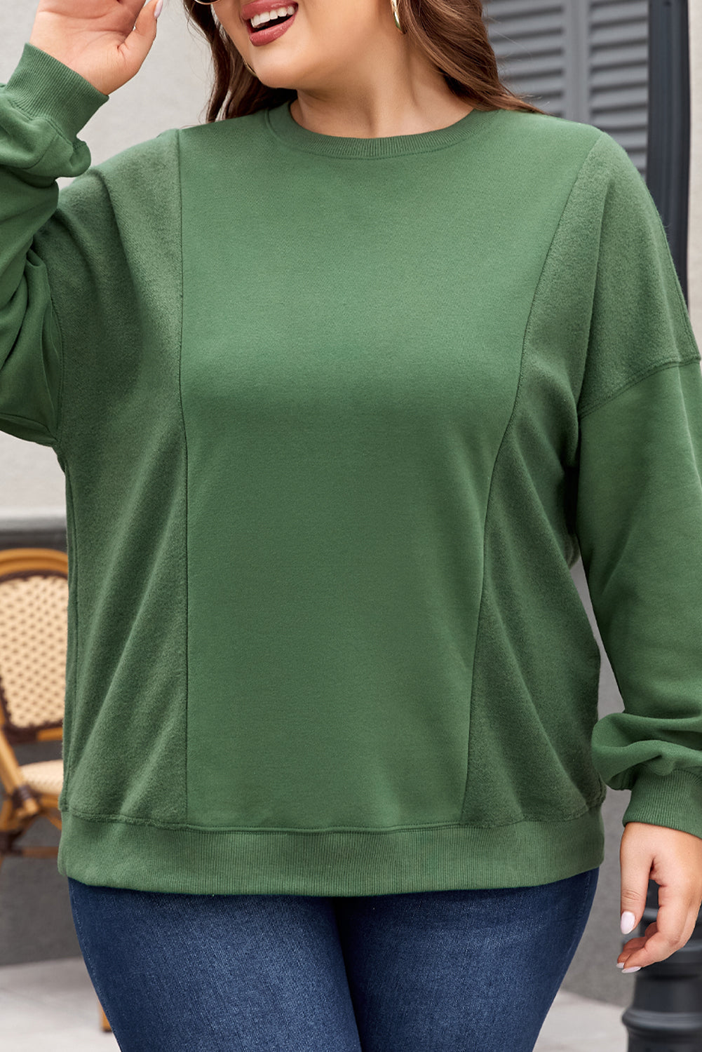 Sweat-shirt ample patchwork à col rond et grande taille vert noirâtre