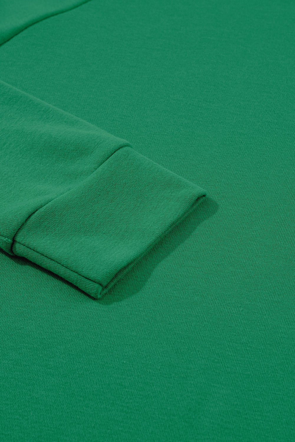 Plain green crew neck sweatshirt with raglan sleeves