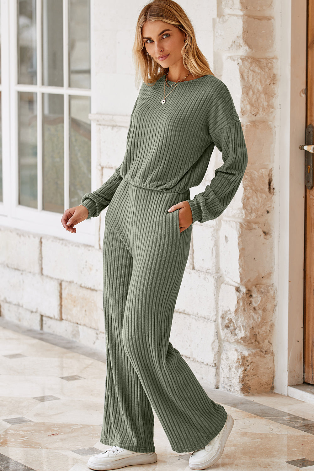 Combinaison taille haute en tricot côtelé uni Laurel Green avec trou de serrure dans le dos-A WOMAN WE LOVE