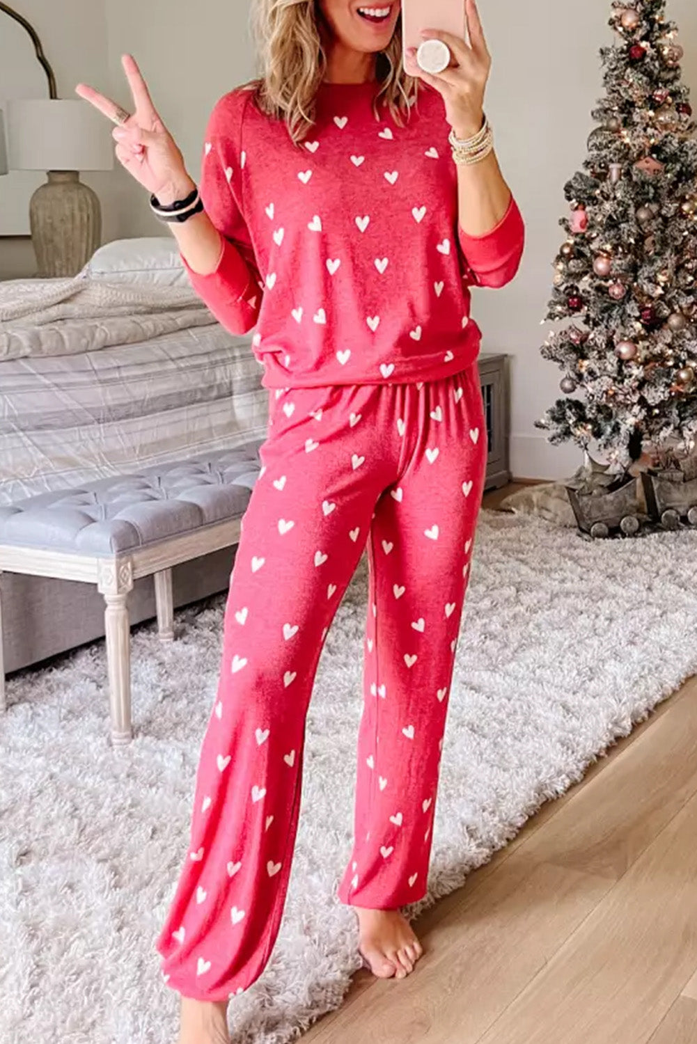 Ensemble pantalon rouge vif à imprimé cœur pour la Saint-Valentin-A WOMAN WE LOVE