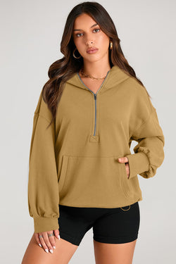 Sweat with slumped brown oversized hooded with kangaroo pocket and semi-ferms lightning