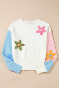 Pull multicolore à épaules tombantes et broderies florales multicolores