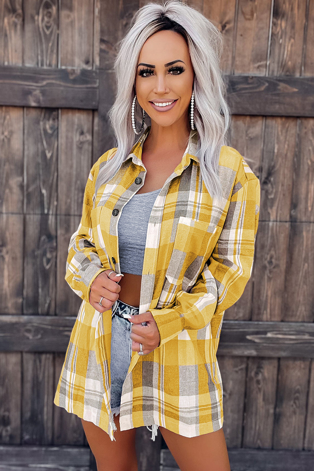 Chemise jaune à carreaux boutonnée avec poche plaquée-A WOMAN WE LOVE