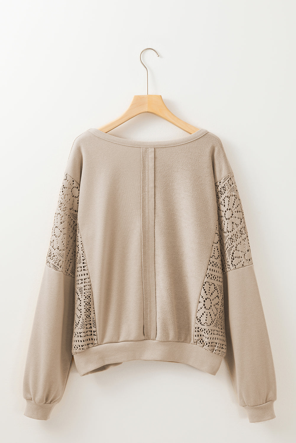 Sweat-shirt en tricot parchemin avec coutures apparentes et bordure côtelée