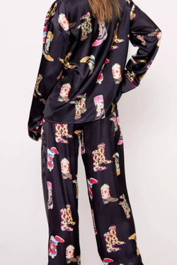 Ensemble pyjama long en satin imprimé bottes de cow-girl western noires