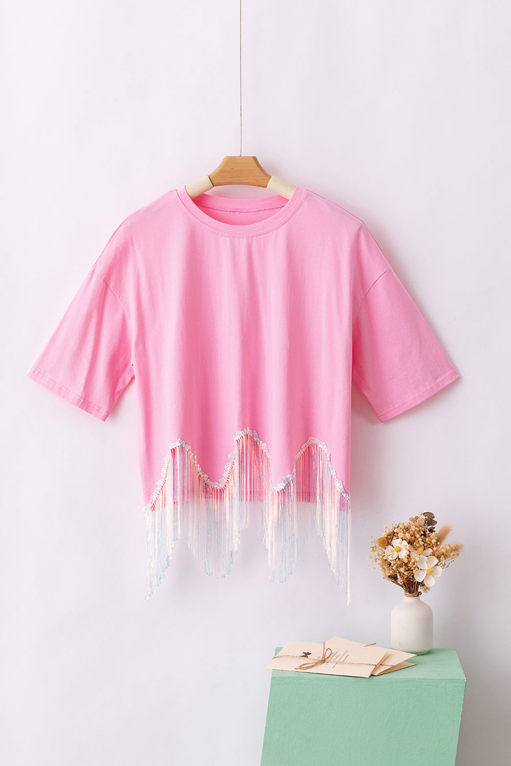 Camiseta de cosecha de lentejuelas rosa con flecos