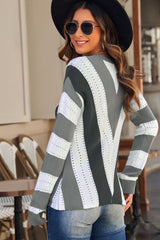 Pull en maille à col en V rayé gris