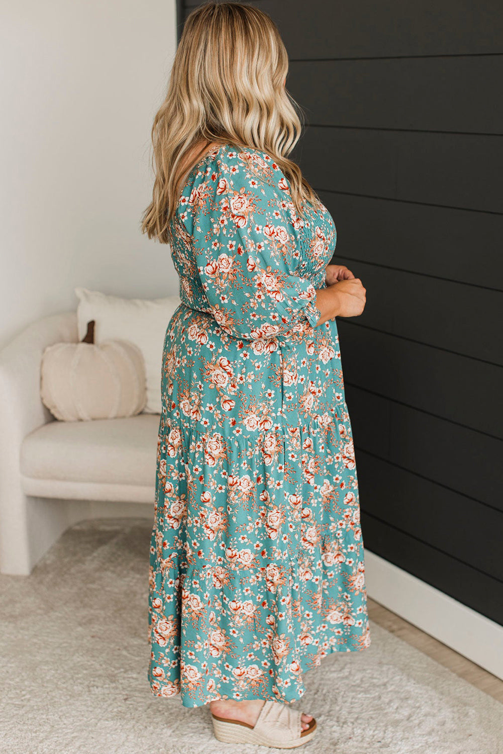 Robe longue smockée à imprimé floral et col carré de grande taille vert