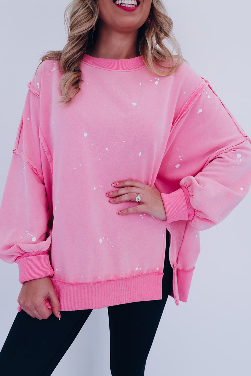 Bonbon Splash Spots freigelegtes Naht Baggy Sweatshirt