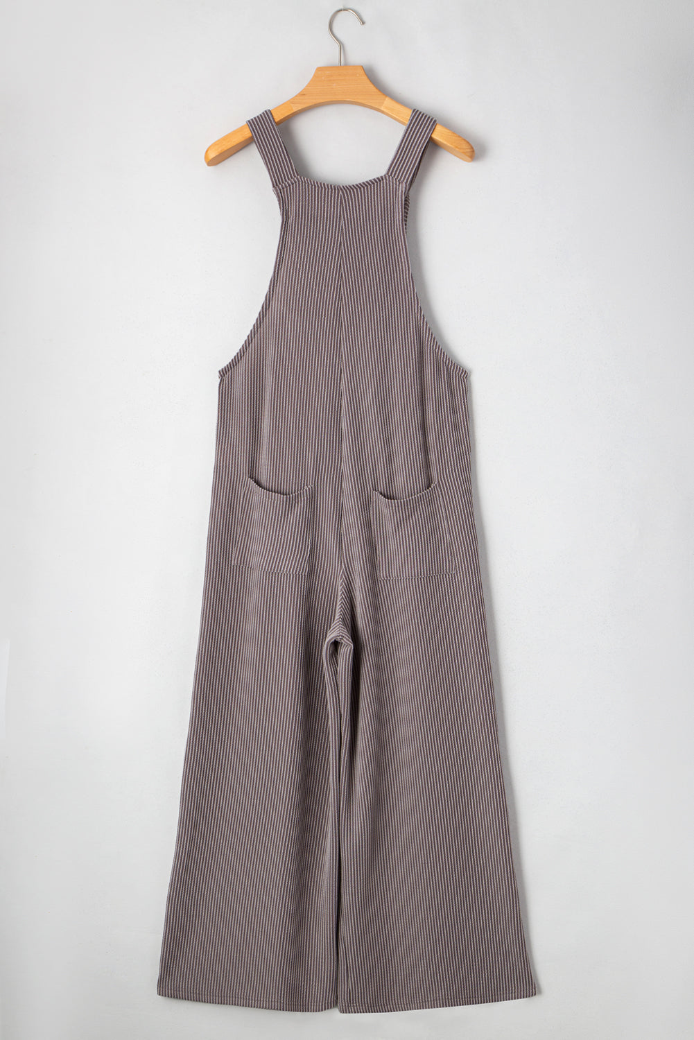 Ample overalls with adjustable straps *