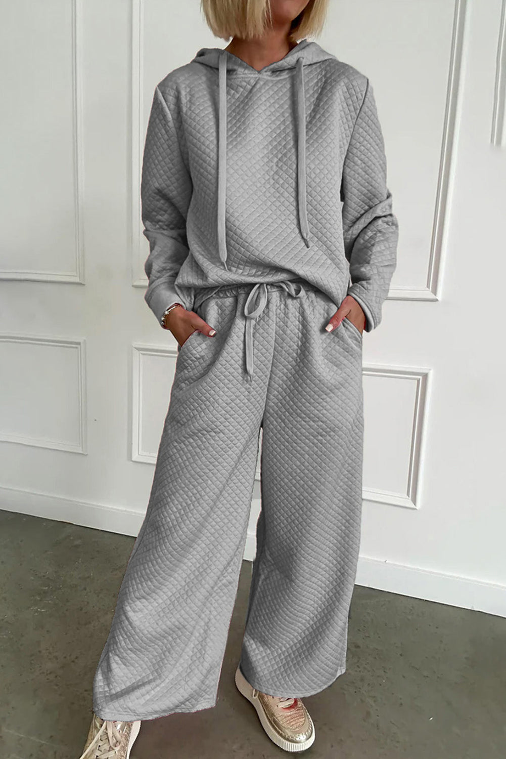 Ensemble sweat à capuche à cordon de serrage de couleur unie gris et pantalon large