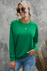 Plain green crew neck sweatshirt with raglan sleeves