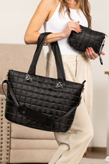 Ensemble grand sac cabas noir matelassé et pochette assortie