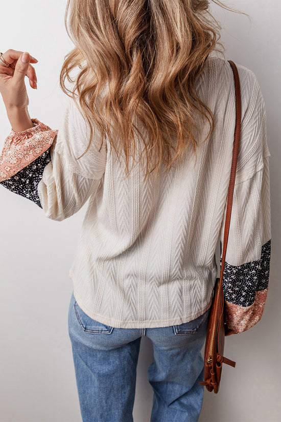 Blusa beige con cordón apretado *