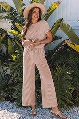 Ensemble t-shirt à manches courtes et pantalon*