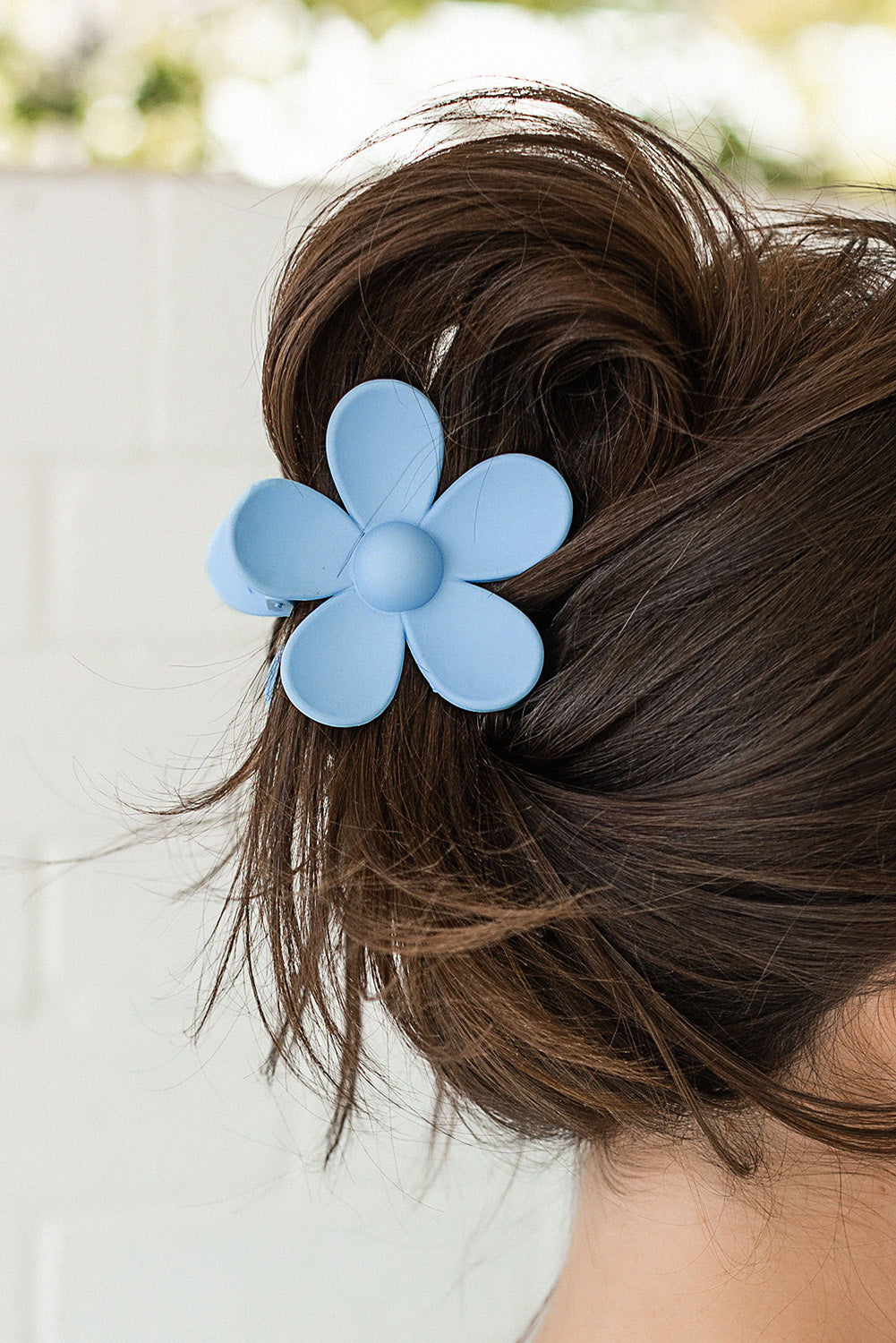 Pince à cheveux fleur bleu ciel