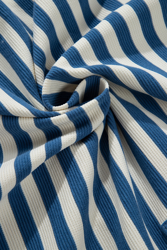 High -t -ted collar with blue stripes with pocket chest and buttoned back pocket