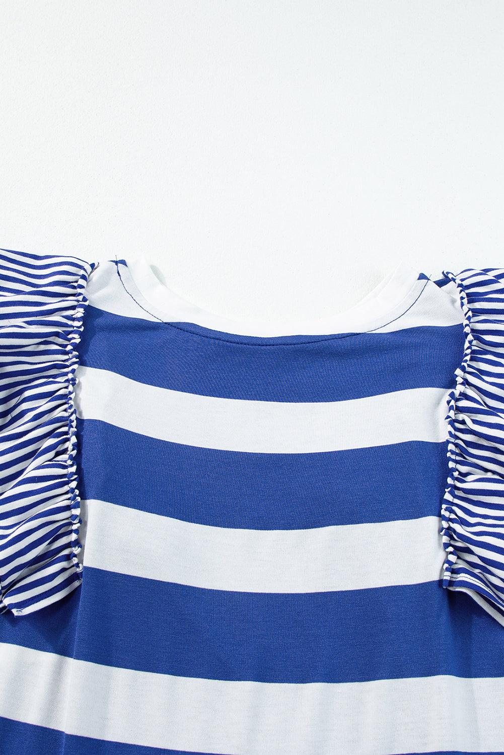 Ciel bleu Stripe Contrast T-shirt à manches volants