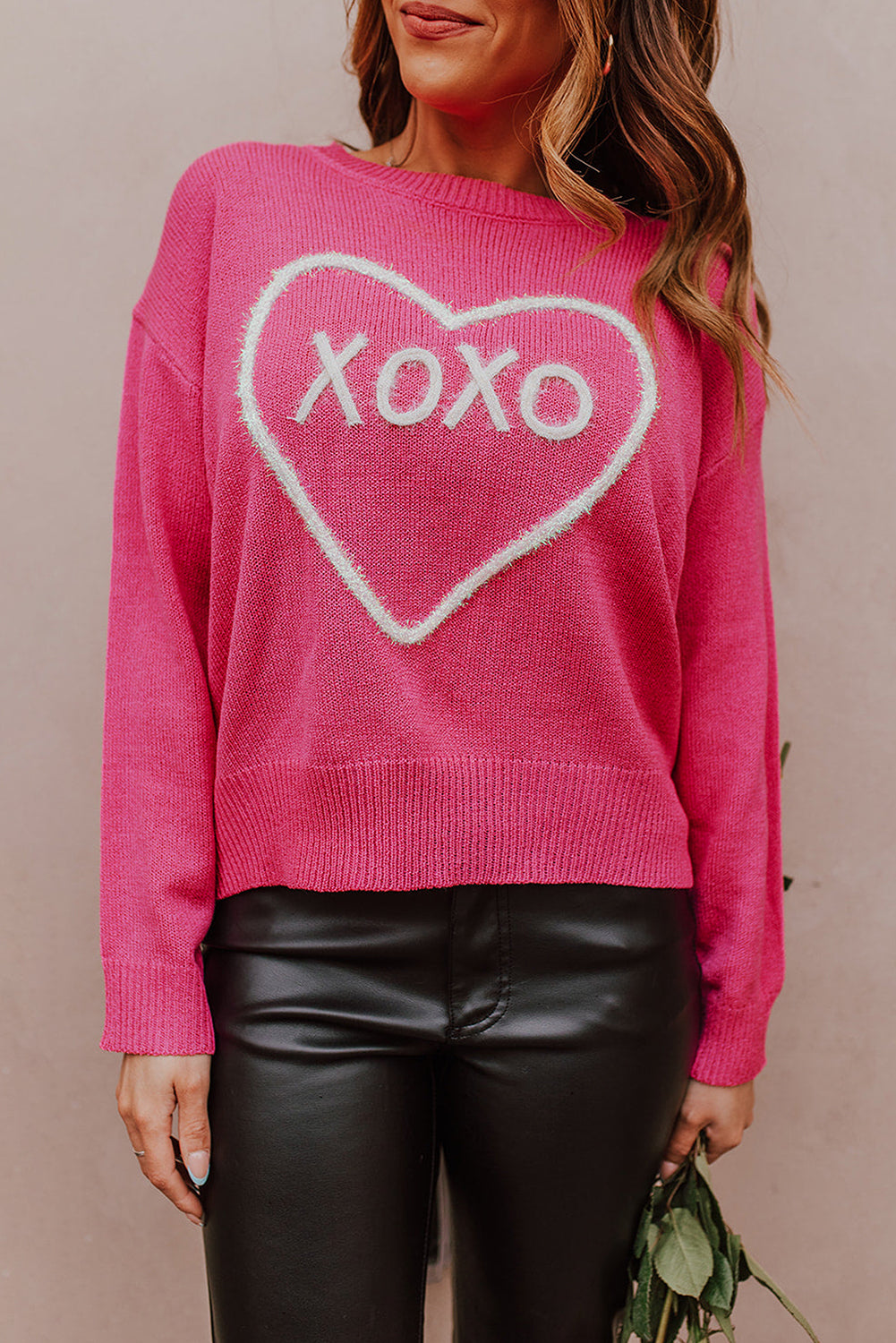 Corazón de rosa XOXO Patrón de caída Sweater de punto de punto de costilla