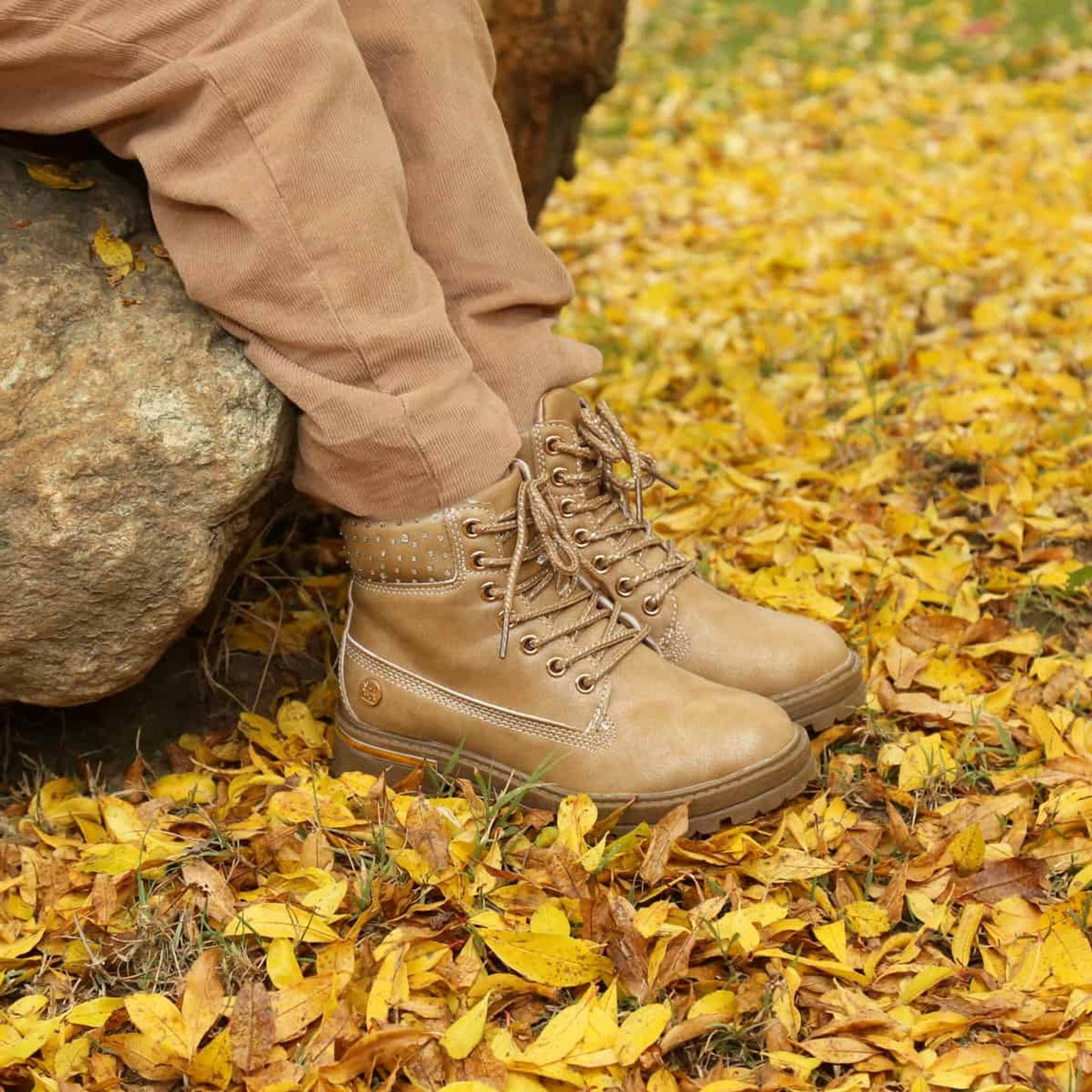 Bottes de cheville brillantes