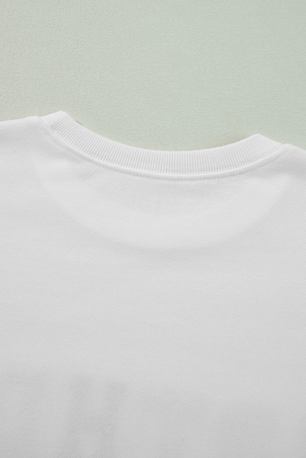 Sudadera de manga de balón blanco y estampado de reina de cumpleaños