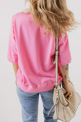 T-shirt split with chest pocket and exposed candy