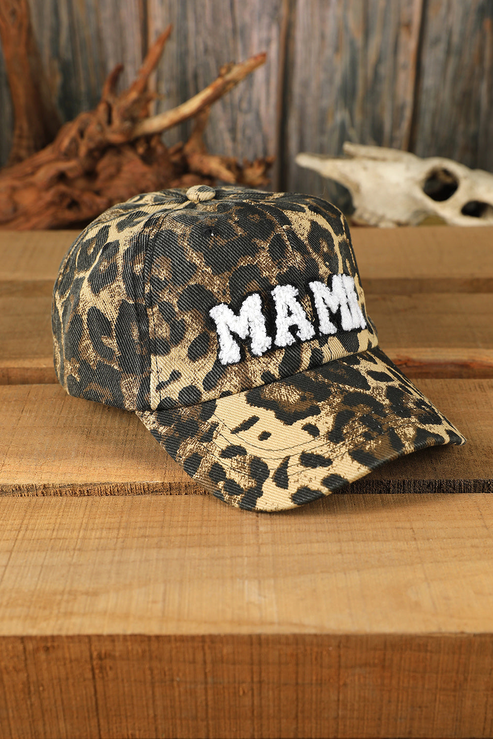 Casquette de baseball léopard brodée Leopard MAMA-A WOMAN WE LOVE