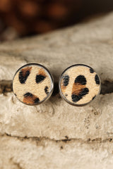 Boucles d'oreilles cloutées léopard marron-A WOMAN WE LOVE