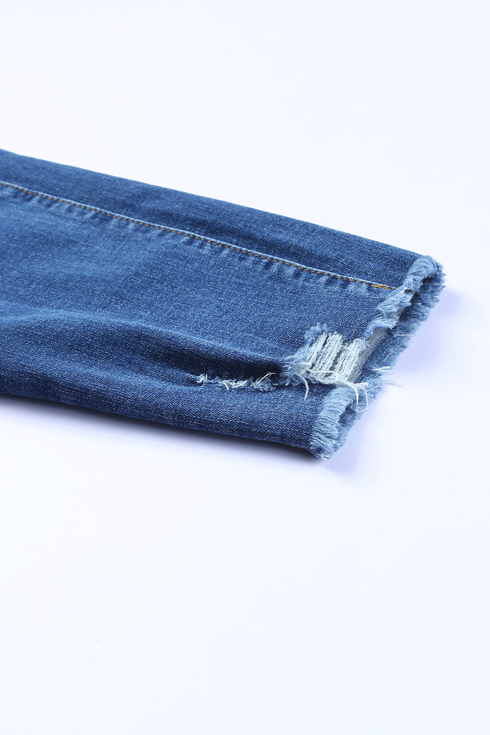 Blau rohe Saum-Knöchel-Länge-Röhrenjeans