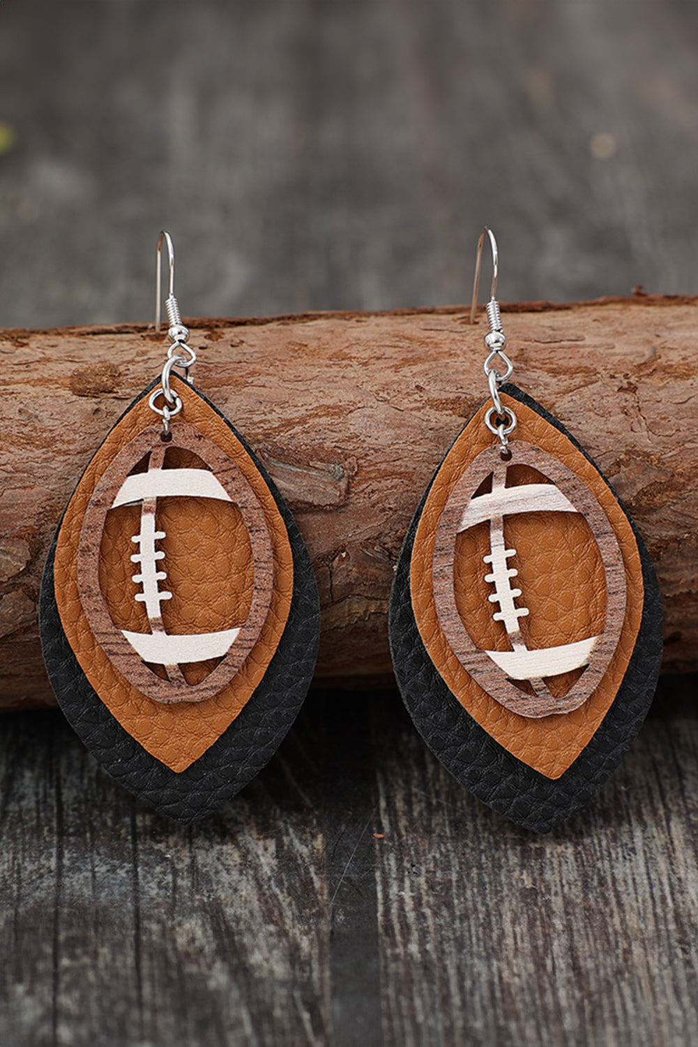 Boucles d'oreilles pendantes en cuir PU en forme de football de rugby marron