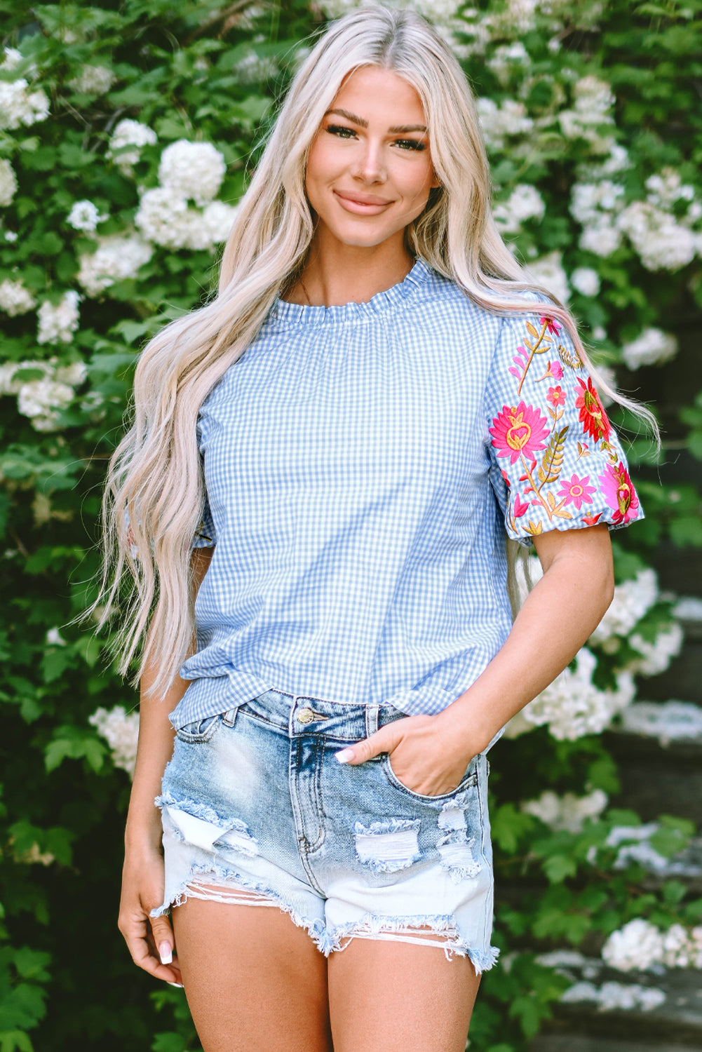 Hellblau Gingham Blumenbluse bestickte Puffhülle