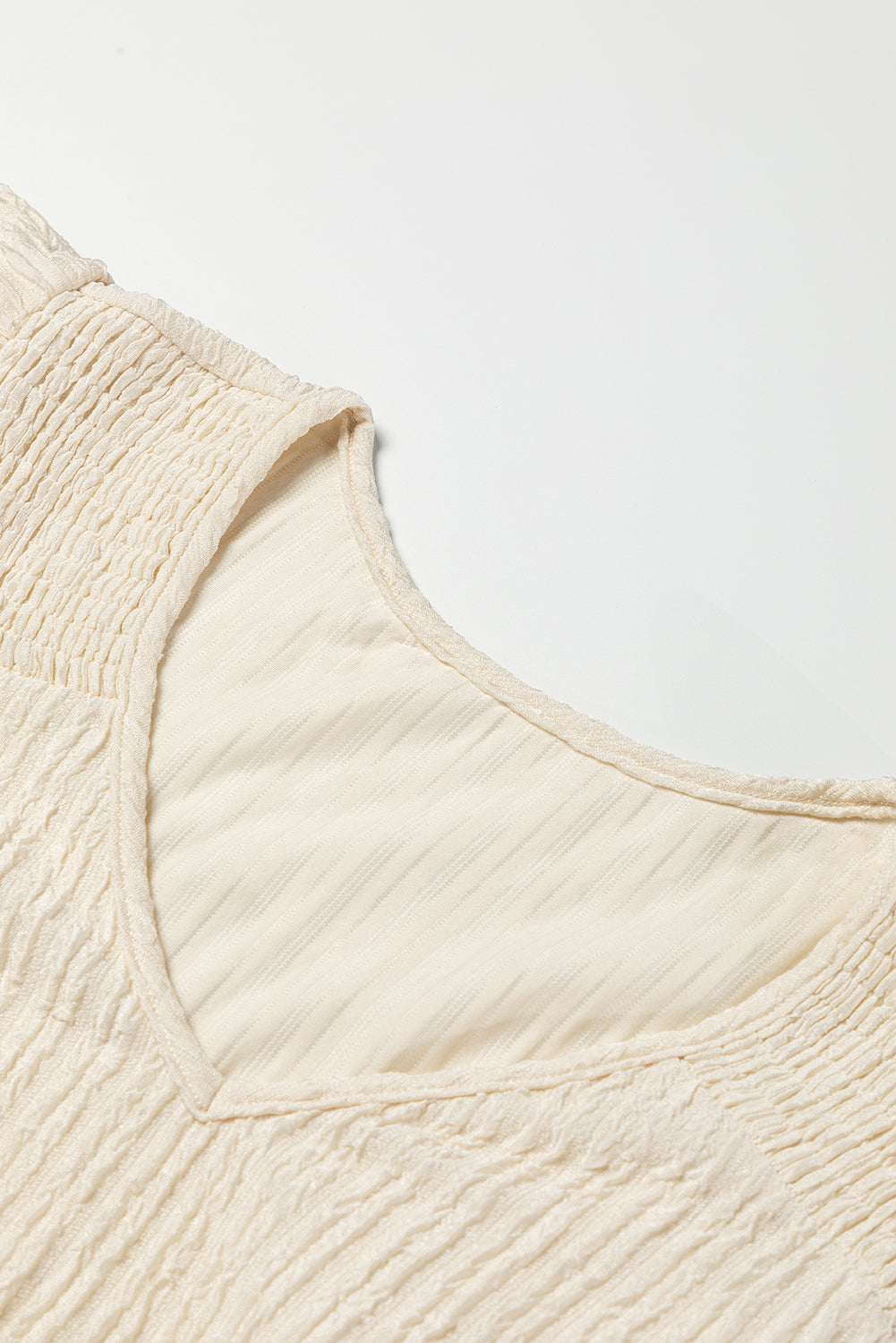 High textured crumpled with floating sleeves *