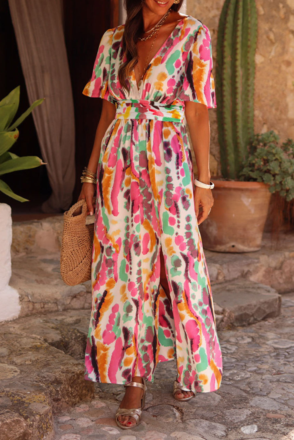 Bohemian pink dress with tie-dye print and v-neck