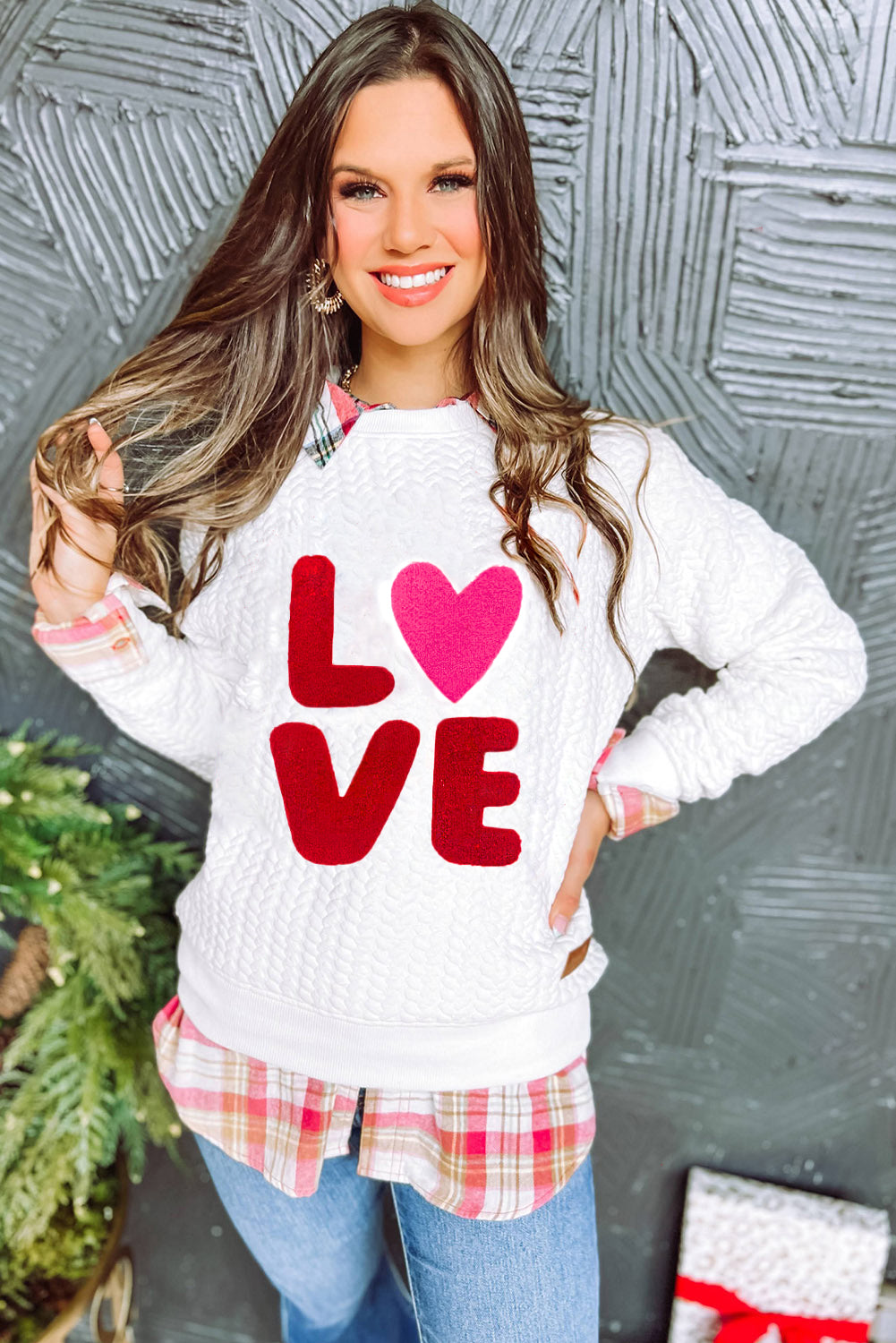 Weiße Liebe Chenille bestickte Kabelstrickpullover Sweatshirt