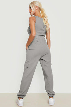 Pantalon de jogging gris à poche cargo et texture gaufrée