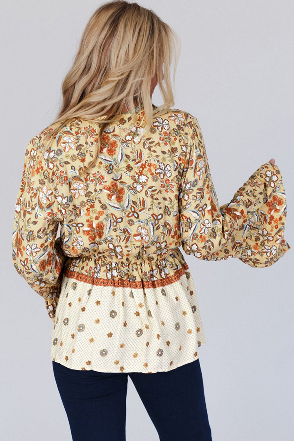 Chemisier péplum contrasté enveloppé *-A WOMAN WE LOVE