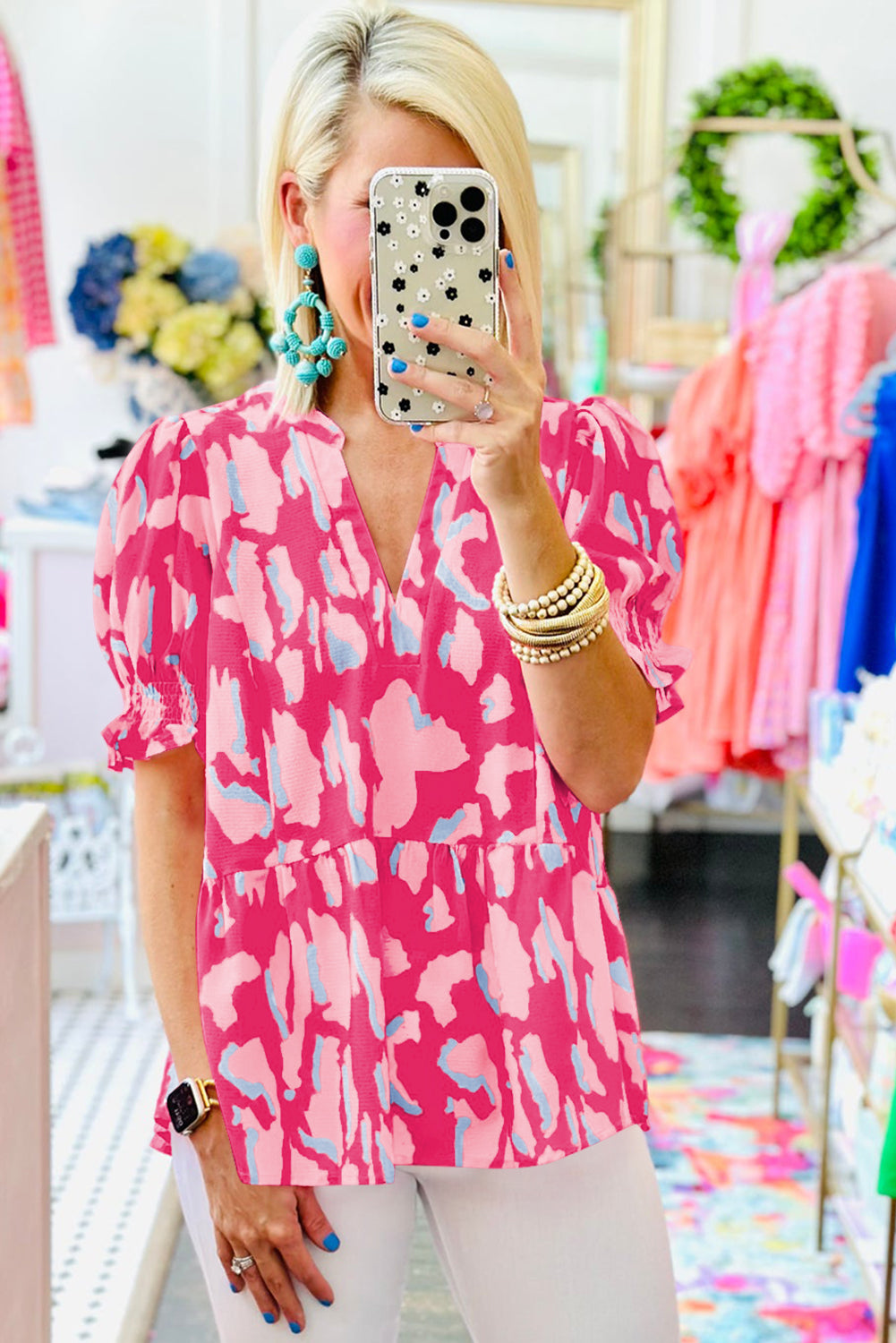 Rose Abstract Print Blouse à manches bouffantes smockée